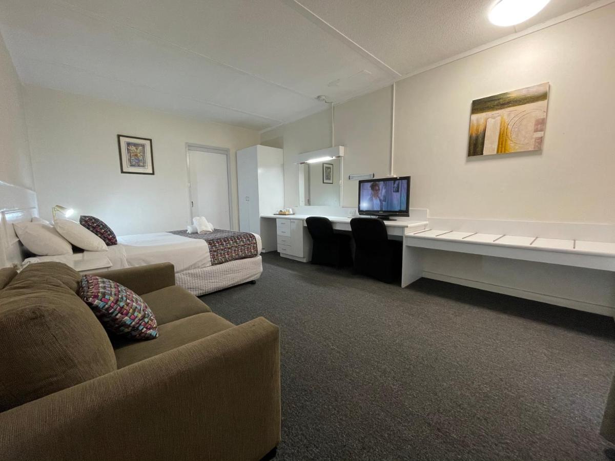 Parkside Inn Motel Melbourne Exterior photo